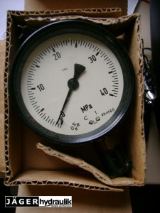 Orsta TGL 16373 - Manometer mit 100mm Durchmesser